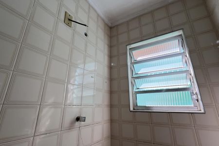 Banheiro 2 de casa para alugar com 3 quartos, 300m² em Jardim Pinheiros, Guarulhos