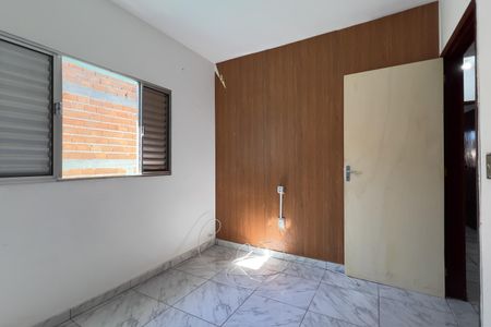 Casa para alugar com 300m², 3 quartos e 2 vagas Casa para alugar com 300m², 3 quartos e 2 vagasQuarto 2