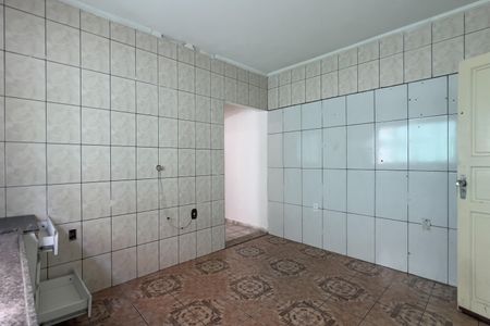 Casa para alugar com 300m², 3 quartos e 2 vagas Casa para alugar com 300m², 3 quartos e 2 vagasCozinha e Área de Serviço