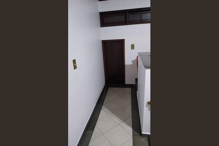Casa à venda com 3 quartos, 289m² em Vila Rosalia, Guarulhos