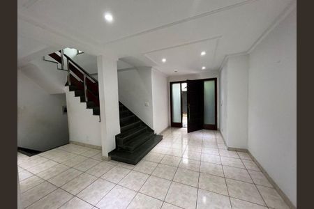 Casa à venda com 3 quartos, 505m² em Cidade Maia, Guarulhos