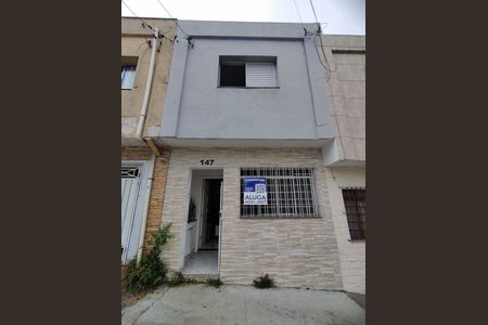 Fachada e portaria de casa para alugar com 2 quartos, 70m² em Vila Brasilio Machado, São Paulo