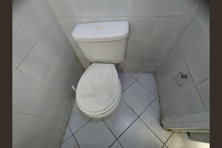 Banheiro - torneira de casa para alugar com 2 quartos, 70m² em Vila Brasilio Machado, São Paulo