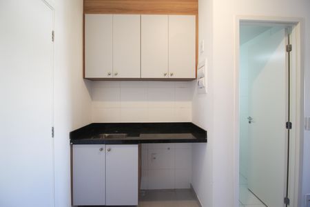 Cozinha  de kitnet/studio à venda com 1 quarto, 24m² em Vila Olímpia, São Paulo