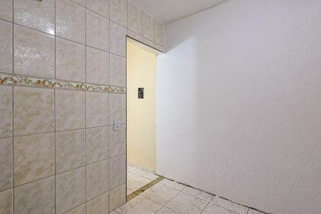 Cozinha de casa para alugar com 2 quartos, 100m² em Jardim Monte Kemel, São Paulo