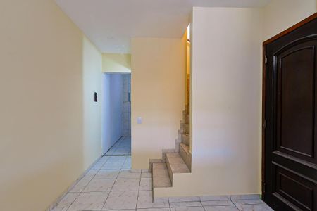 Sala de casa para alugar com 2 quartos, 100m² em Jardim Monte Kemel, São Paulo