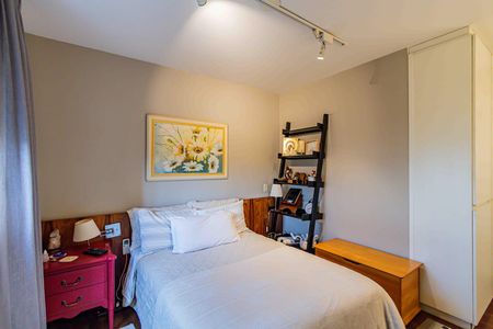 Apartamento à venda com 121m², 2 quartos e 2 vagas Apartamento à venda com 121m², 2 quartos e 2 vagasSuite 01