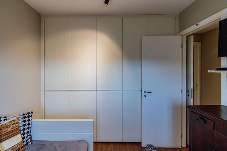 Apartamento à venda com 121m², 2 quartos e 2 vagas Apartamento à venda com 121m², 2 quartos e 2 vagasSuite 02