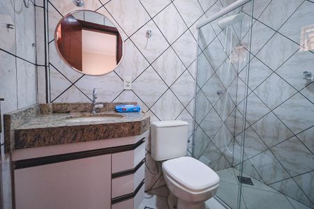 Casa à venda com 3 quartos, 360m² em Setor Faicalville, Goiânia