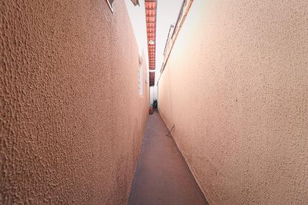 Corredor de casa à venda com 3 quartos, 360m² em Setor Faicalville, Goiânia
