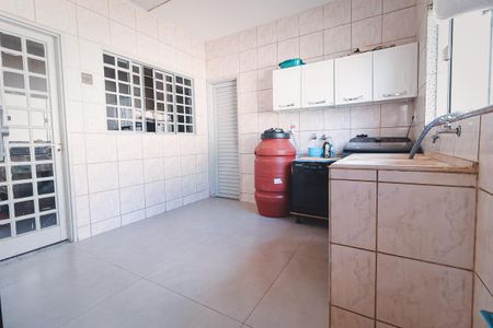 Área de serviço de casa à venda com 3 quartos, 360m² em Setor Faicalville, Goiânia