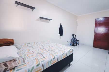 Casa à venda com 360m², 3 quartos e 3 vagas Casa à venda com 360m², 3 quartos e 3 vagasSuíte 2