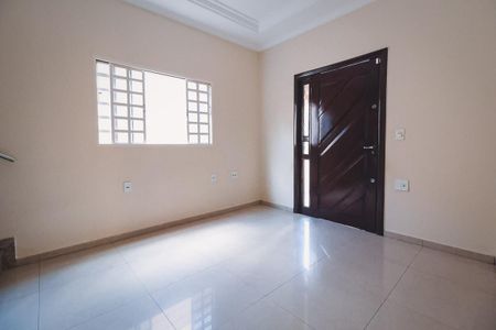 Casa à venda com 360m², 3 quartos e 3 vagas Casa à venda com 360m², 3 quartos e 3 vagasSala