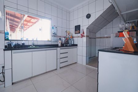 Cozinha de casa à venda com 3 quartos, 360m² em Setor Faicalville, Goiânia