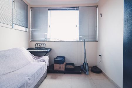 Casa à venda com 360m², 3 quartos e 3 vagas Casa à venda com 360m², 3 quartos e 3 vagasQuarto