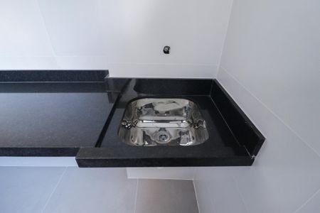 Apartamento à venda com 45m², 2 quartos e 1 vaga Apartamento à venda com 45m², 2 quartos e 1 vagaSala/Cozinha e Área de Serviço
