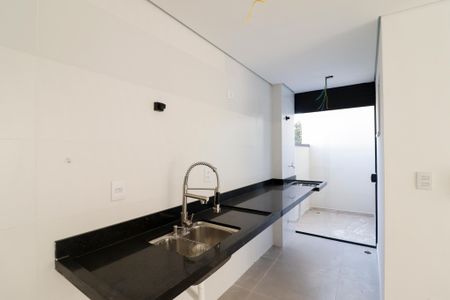 Apartamento à venda com 49m², 2 quartos e 1 vaga Apartamento à venda com 49m², 2 quartos e 1 vagaSala/Cozinha e Área de Serviço
