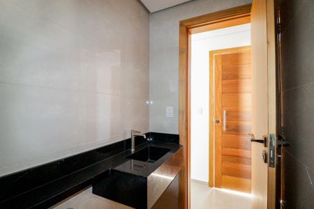 Apartamento à venda com 40m², 2 quartos e sem vaga Apartamento à venda com 40m², 2 quartos e sem vagaBanheiro