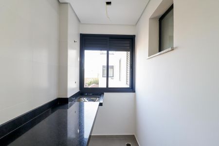 Apartamento à venda com 46m², 2 quartos e 1 vagaSala/Cozinha e Área de Serviço