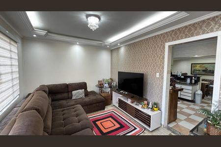 Casa à venda com 2 quartos, 150m² em Parque Novo Oratório, Santo André