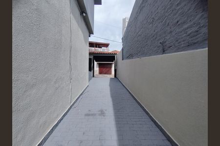 Garagem de casa para alugar com 3 quartos, 150m² em Vila Santo Estefano, São Paulo