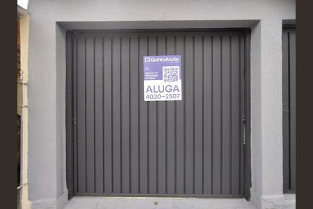 Fachada de casa para alugar com 3 quartos, 150m² em Vila Santo Estefano, São Paulo