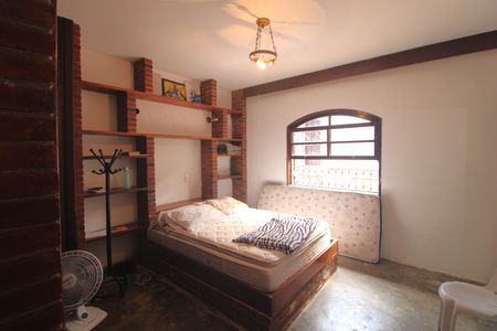 Suíte 2 de casa à venda com 3 quartos, 450m² em Pedreira, São Paulo
