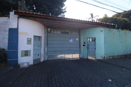 Fachada de casa à venda com 3 quartos, 450m² em Pedreira, São Paulo