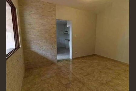 Casa à venda com 3 quartos, 149m² em Vila Carrão, São Paulo