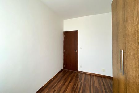 Apartamento à venda com 100m², 3 quartos e 2 vagas Apartamento à venda com 100m², 3 quartos e 2 vagasQuarto 3