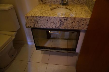 Apartamento para alugar com 156m², 4 quartos e 2 vagasLavabo