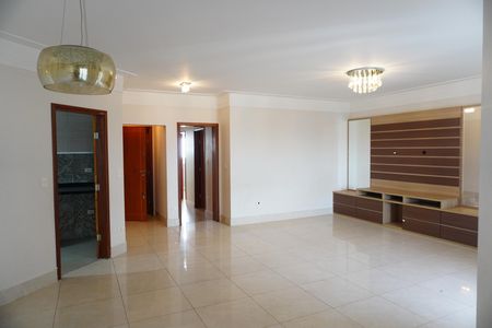 Sala de apartamento para alugar com 4 quartos, 156m² em Centro, Americana