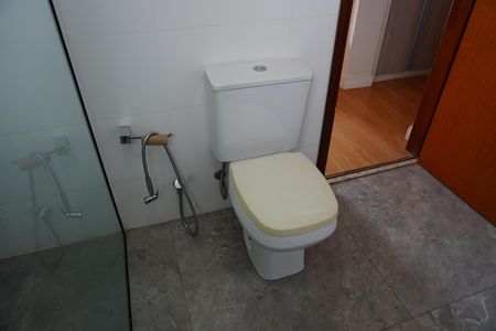 Apartamento para alugar com 156m², 4 quartos e 2 vagasBanheiro 1
