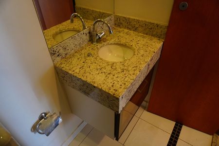 Apartamento para alugar com 156m², 4 quartos e 2 vagasLavabo