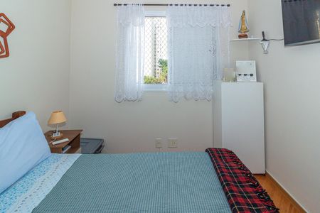 Apartamento à venda com 95m², 3 quartos e 2 vagas Apartamento à venda com 95m², 3 quartos e 2 vagasQuarto 2