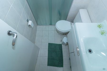 Apartamento à venda com 95m², 3 quartos e 2 vagas Apartamento à venda com 95m², 3 quartos e 2 vagasBanheiro