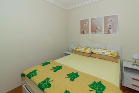 Apartamento à venda com 95m², 3 quartos e 2 vagas Apartamento à venda com 95m², 3 quartos e 2 vagasSuíte