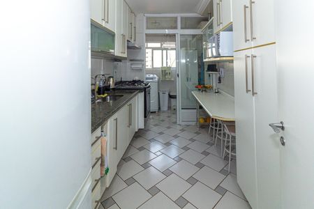 Apartamento à venda com 95m², 3 quartos e 2 vagas Apartamento à venda com 95m², 3 quartos e 2 vagasCozinha