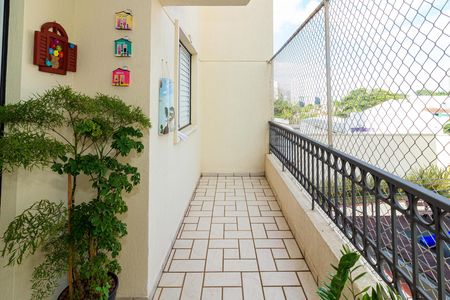 Apartamento à venda com 95m², 3 quartos e 2 vagas Apartamento à venda com 95m², 3 quartos e 2 vagasVaranda da Sala