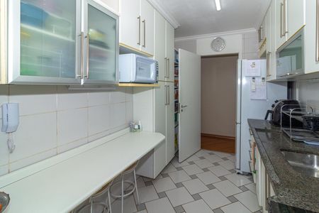 Apartamento à venda com 95m², 3 quartos e 2 vagas Apartamento à venda com 95m², 3 quartos e 2 vagasCozinha