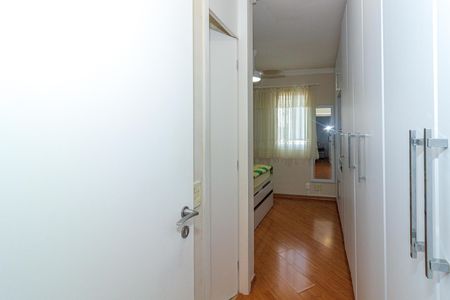 Apartamento à venda com 95m², 3 quartos e 2 vagas Apartamento à venda com 95m², 3 quartos e 2 vagasSuíte