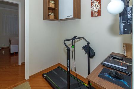 Apartamento à venda com 95m², 3 quartos e 2 vagas Apartamento à venda com 95m², 3 quartos e 2 vagasEscritório