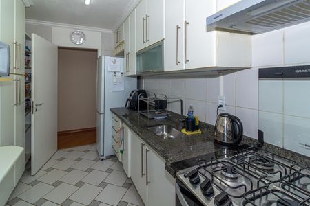 Apartamento à venda com 95m², 3 quartos e 2 vagas Apartamento à venda com 95m², 3 quartos e 2 vagasCozinha
