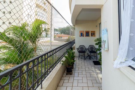 Apartamento à venda com 95m², 3 quartos e 2 vagas Apartamento à venda com 95m², 3 quartos e 2 vagasVaranda da Sala