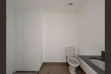 Banheiro de kitnet/studio à venda com 1 quarto, 22m² em Cidade Monções, São Paulo