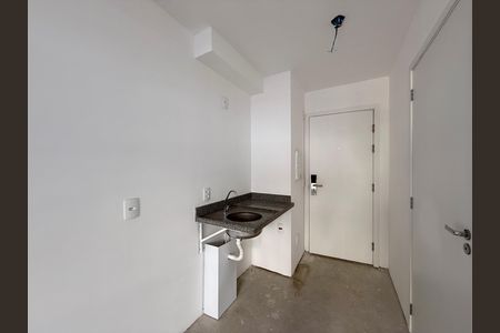 Cozinha de kitnet/studio à venda com 1 quarto, 22m² em Cidade Monções, São Paulo