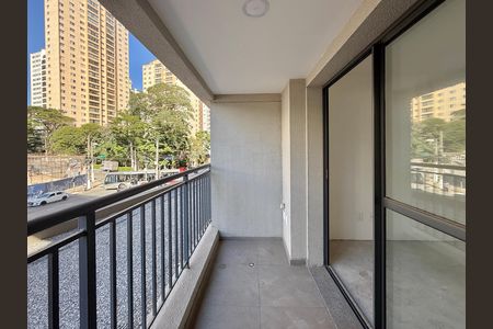 Sacada de kitnet/studio à venda com 1 quarto, 22m² em Cidade Monções, São Paulo
