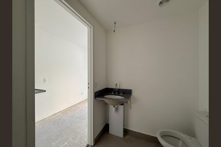 Banheiro de kitnet/studio à venda com 1 quarto, 22m² em Cidade Monções, São Paulo