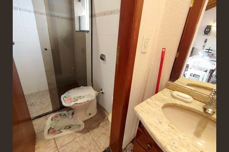 Casa à venda com 4 quartos, 250m² em Jardim Maria Helena, Guarulhos