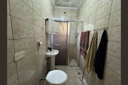 Casa à venda com 150m², 5 quartos e 2 vagas Casa à venda com 150m², 5 quartos e 2 vagasBanheiro 2 - Casa 01